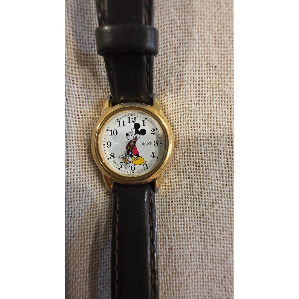 Vintage Lorus Disney Mickey Mouse Watch Gold Tone Leather V501-6T80 Quartz